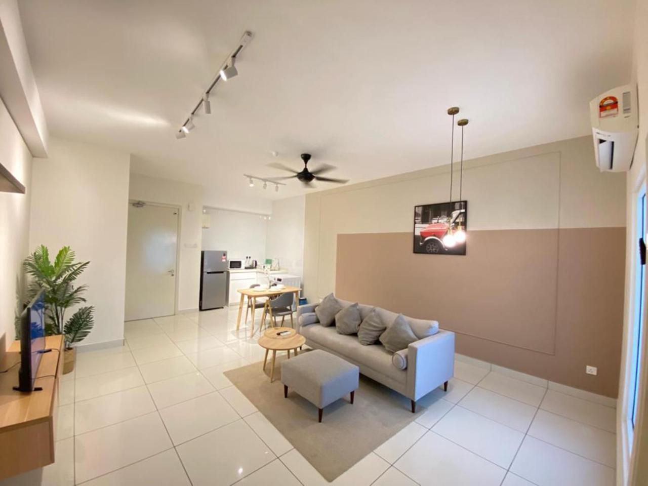 Arte Mont Kiara By Cozynest Kuala Lumpur Exterior foto